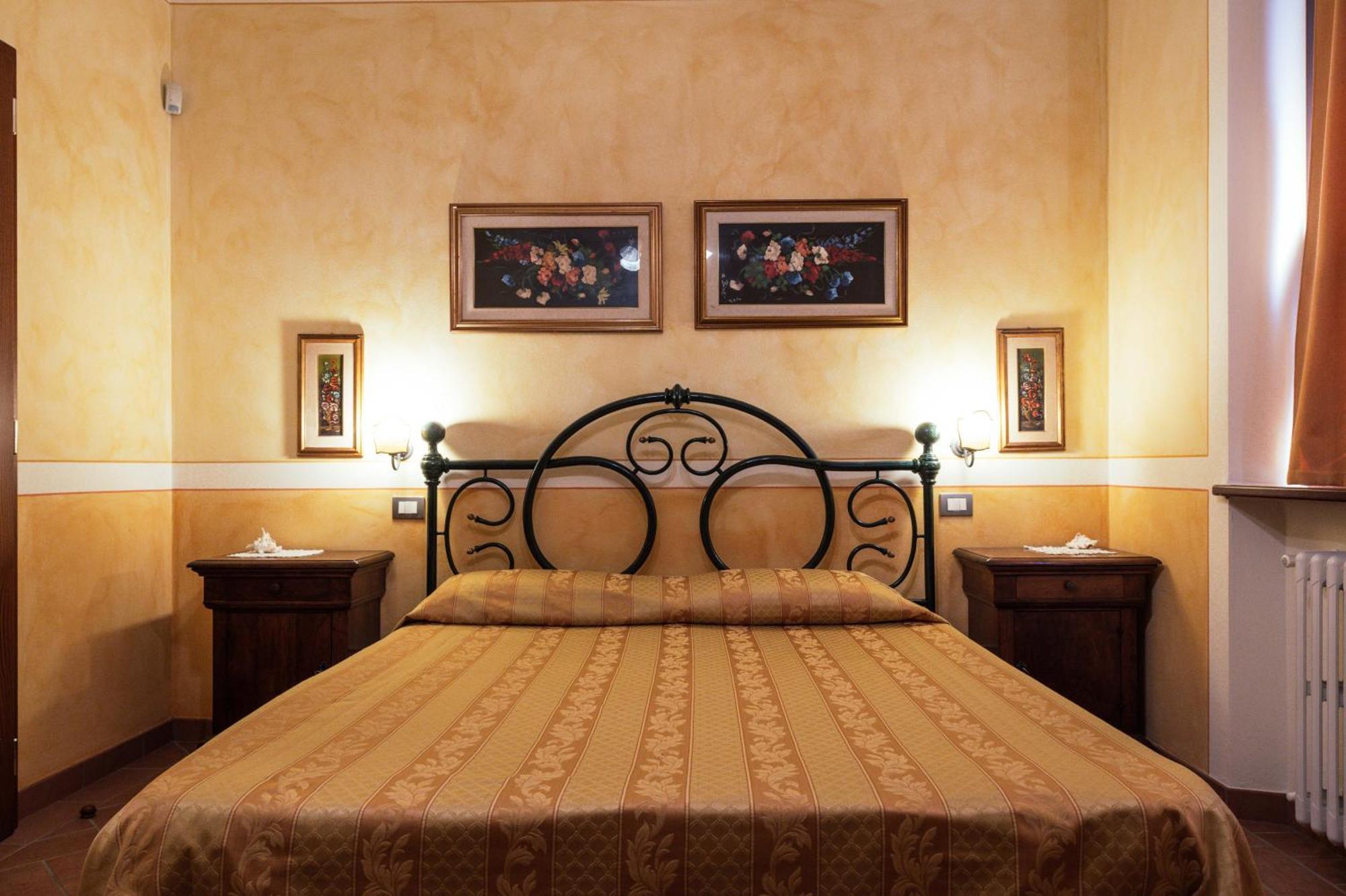 Agriturismo Casal Gheriglio ルチニャーノ エクステリア 写真